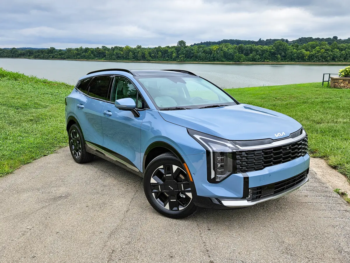 Ford's Choice to End Production of the Escape Could Lead to a 50% Drop in Small Crossover Sales