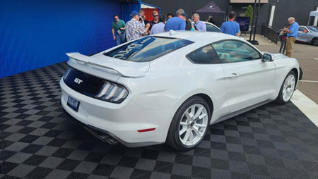 Jeep's Vice President Teases Imminent Comeback of SRT Trackhawk