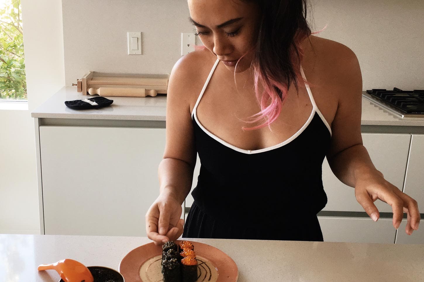 making caviar sushi | www.iamafoodblog.com