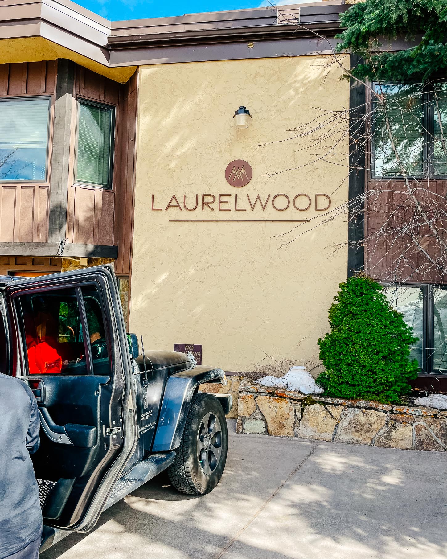 laurelwood aspen snowmass | www.iamafoodblog.com
