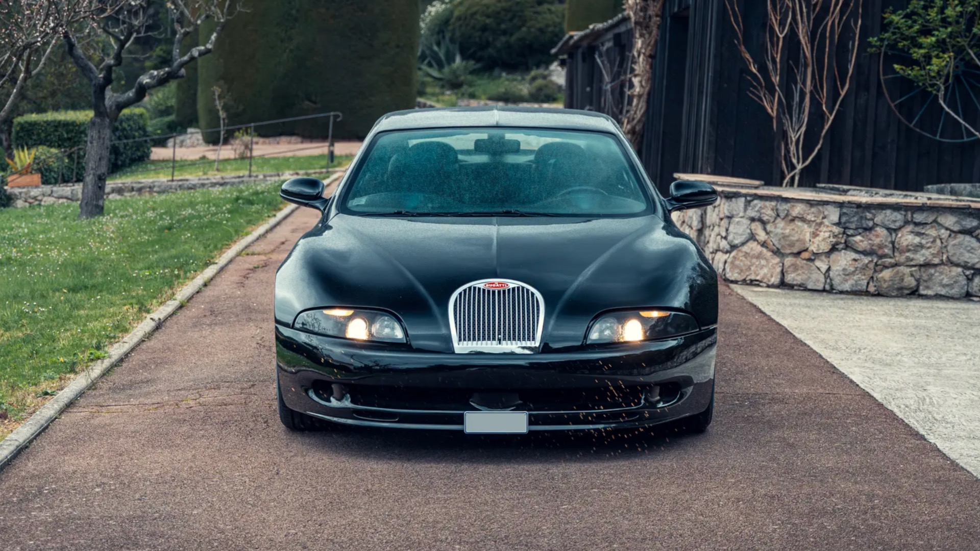 Bugatti EB112 Saloon Summary