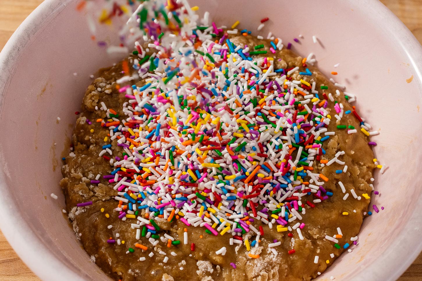 making sprinkle cookies | www.iamafoodblog.com