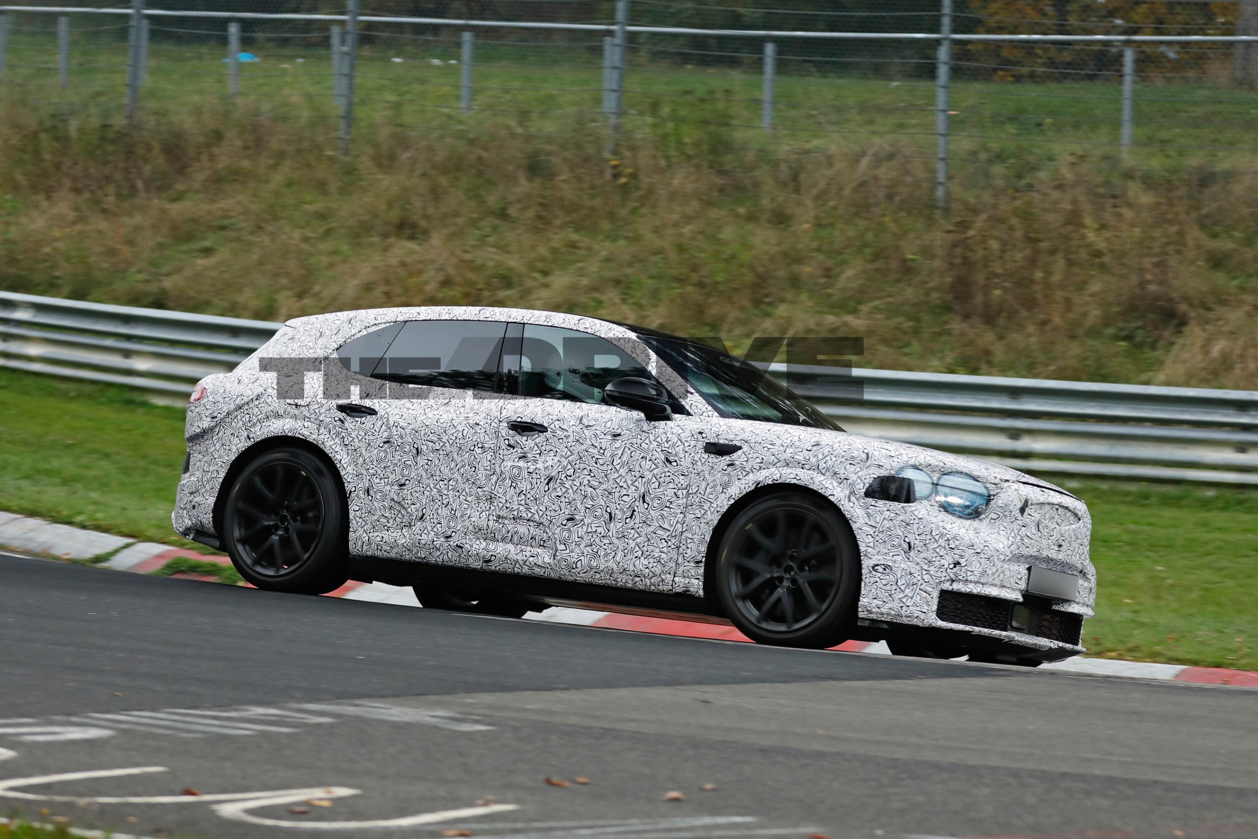 Bentley's Electric SUV Pricing Comparable to Bentayga, According to CEO