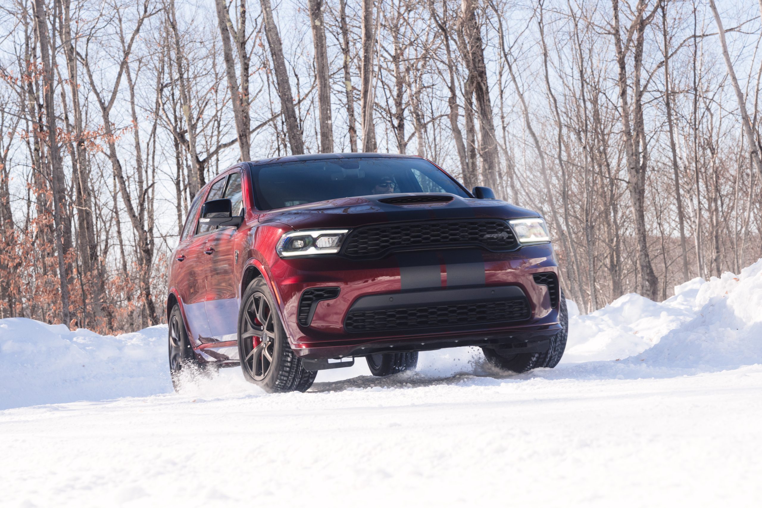 Dodge Brings Back V6 Durango Because of V8 Supply Issues