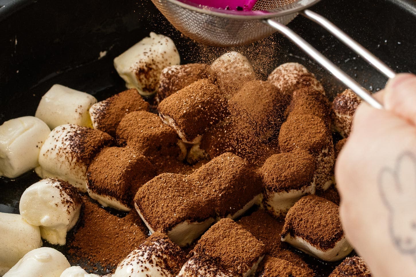 making Dubai chewy cookie | www.iamafoodblog.com