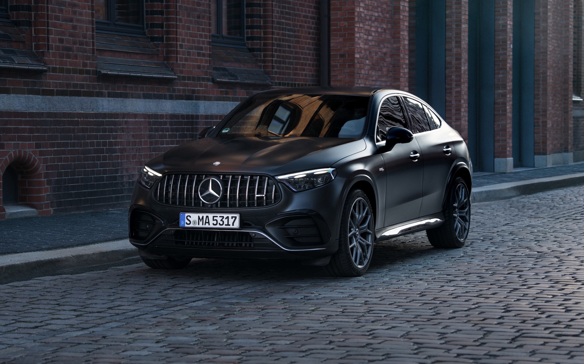 2027 Mercedes-AMG GLC53 Initial Drive Assessment: Key Features of Performance and Design