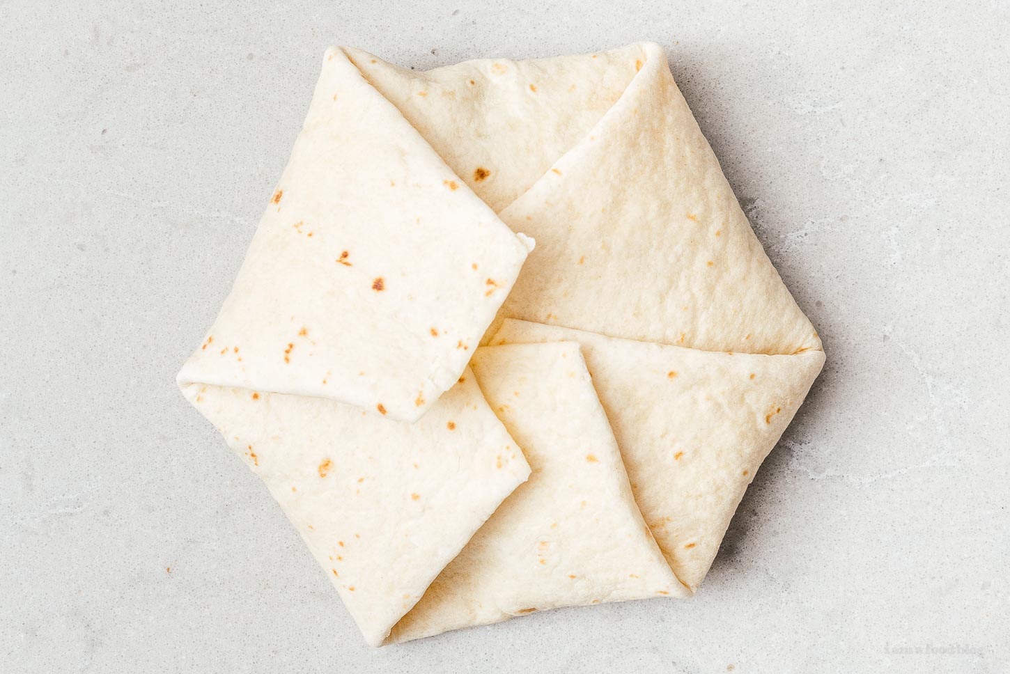how to fold a crunchwrap | www.iamafoodblog.com
