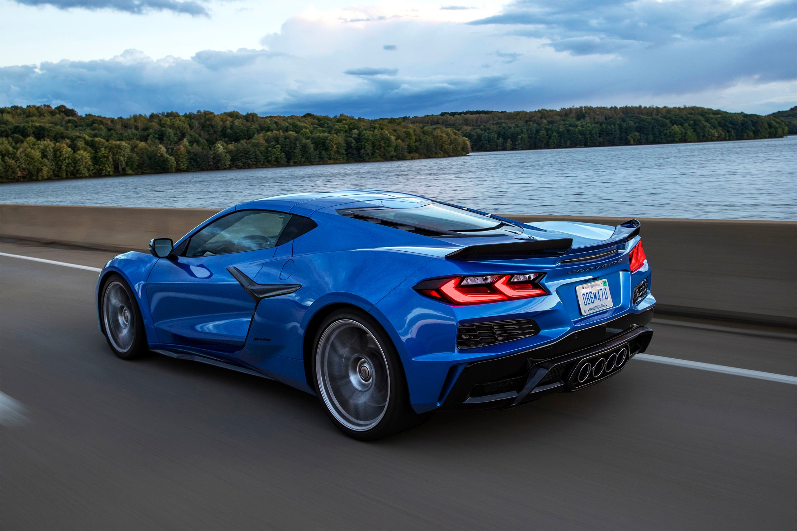All C8 Corvette Variants Able to Achieve 200 MPH