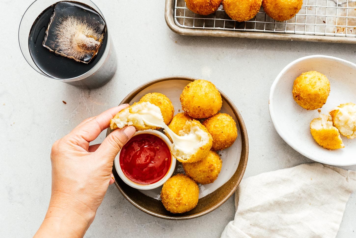 How to make Cheesy Potato Balls | www.iamafoodblog.com