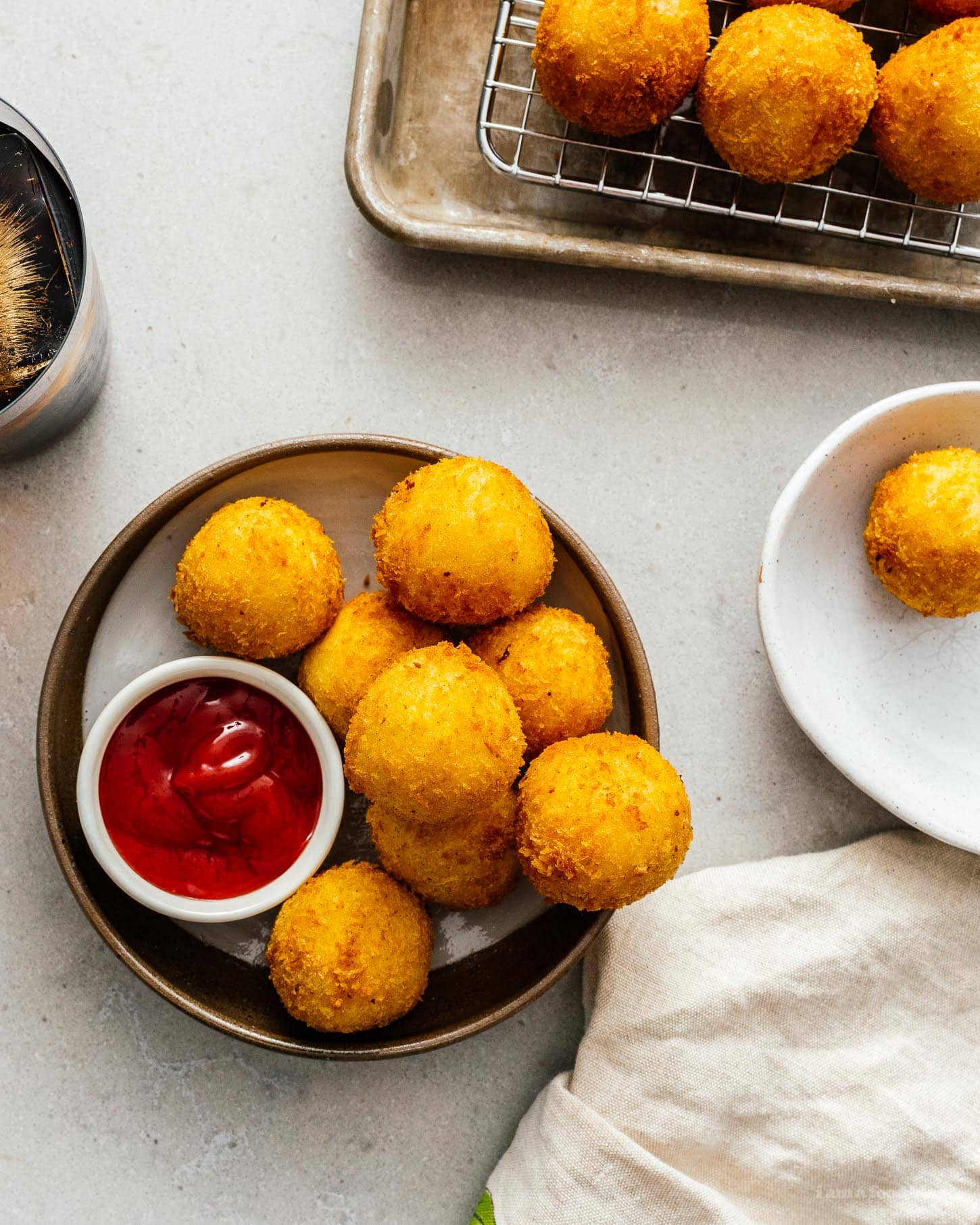 How to make Cheesy Potato Balls | www.iamafoodblog.com