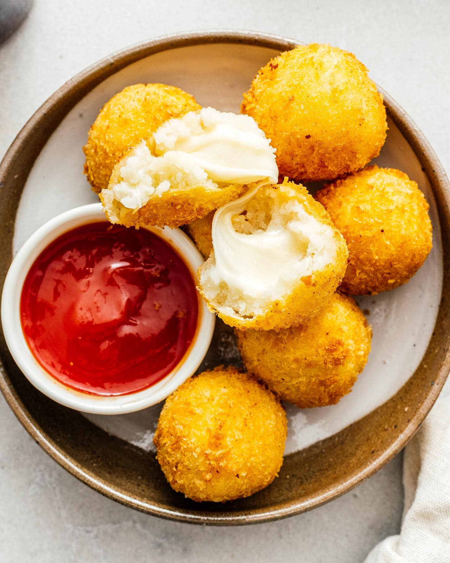 How to Make Cheesy Potato Balls