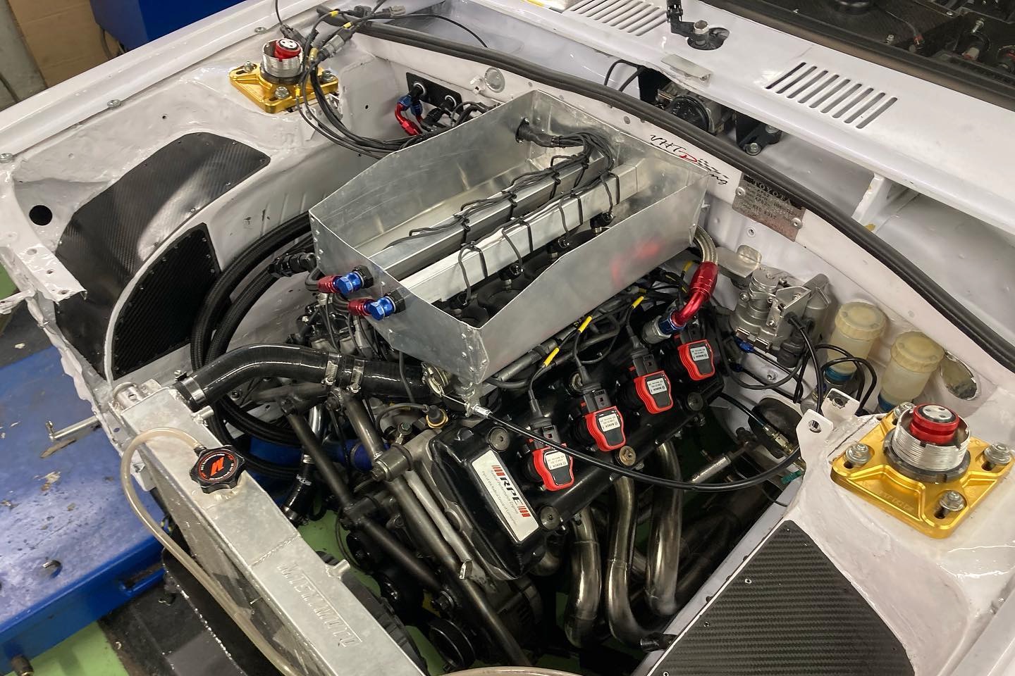 The Toyota Starlet Boasts an Outstanding Custom 10,000-RPM V8 Engine