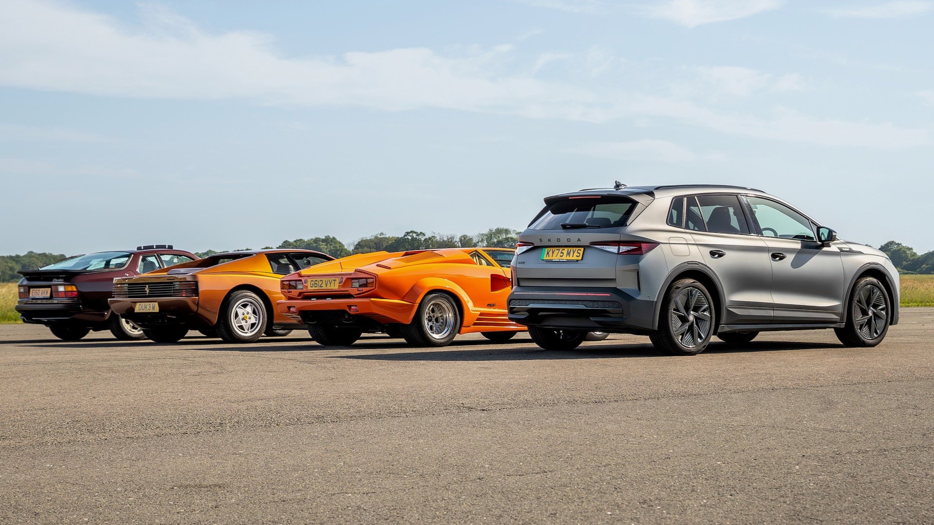 1980s Supercars versus Contemporary Crossovers: A Drag Racing Face-off