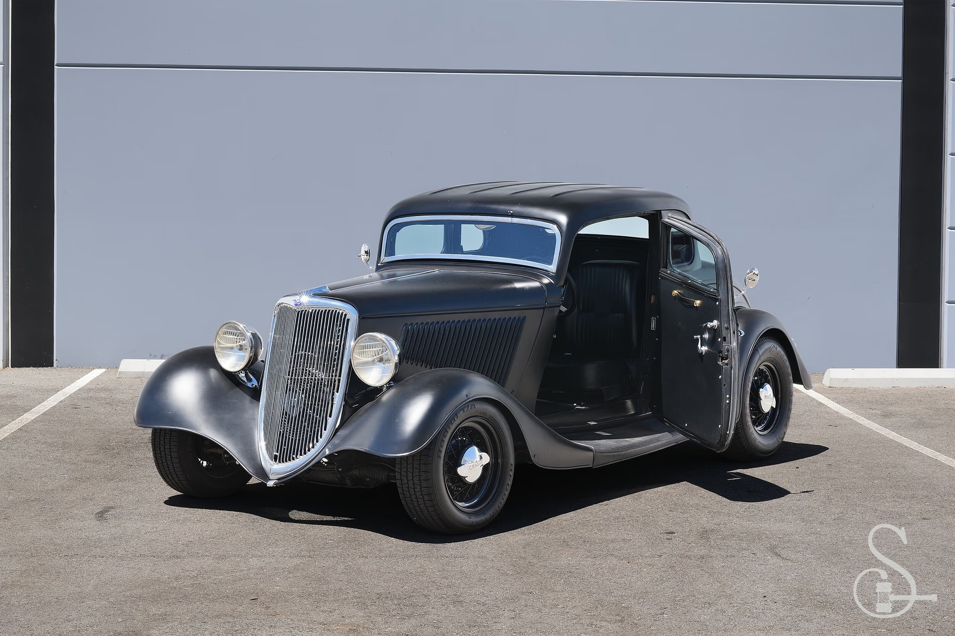 Casino Tycoon’s Estate Sale Showcases Sports Vehicles and Snap-On Equipment: A Bounty for Car Aficionados