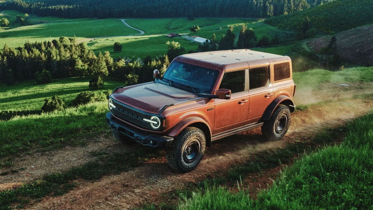 Ford Bronco Nears Jeep Wrangler Sales Numbers with Unprecedented Q2 Results