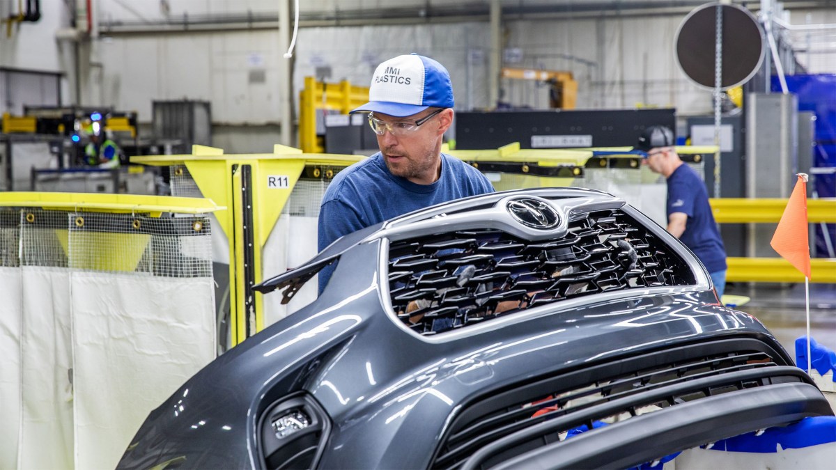 Japan Seeks to Standardize Automotive Parts to Protect Its Automotive Sector