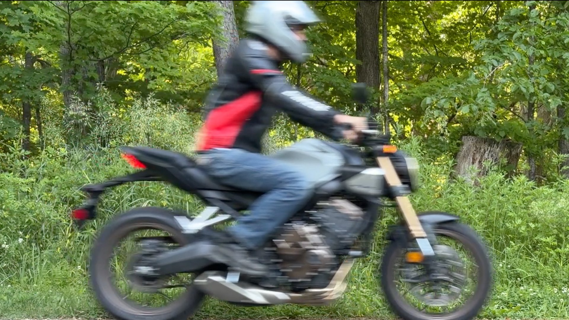 Overcoming a Major Injury: The Role of Honda's E-Clutch in My Comeback to Motorcycling