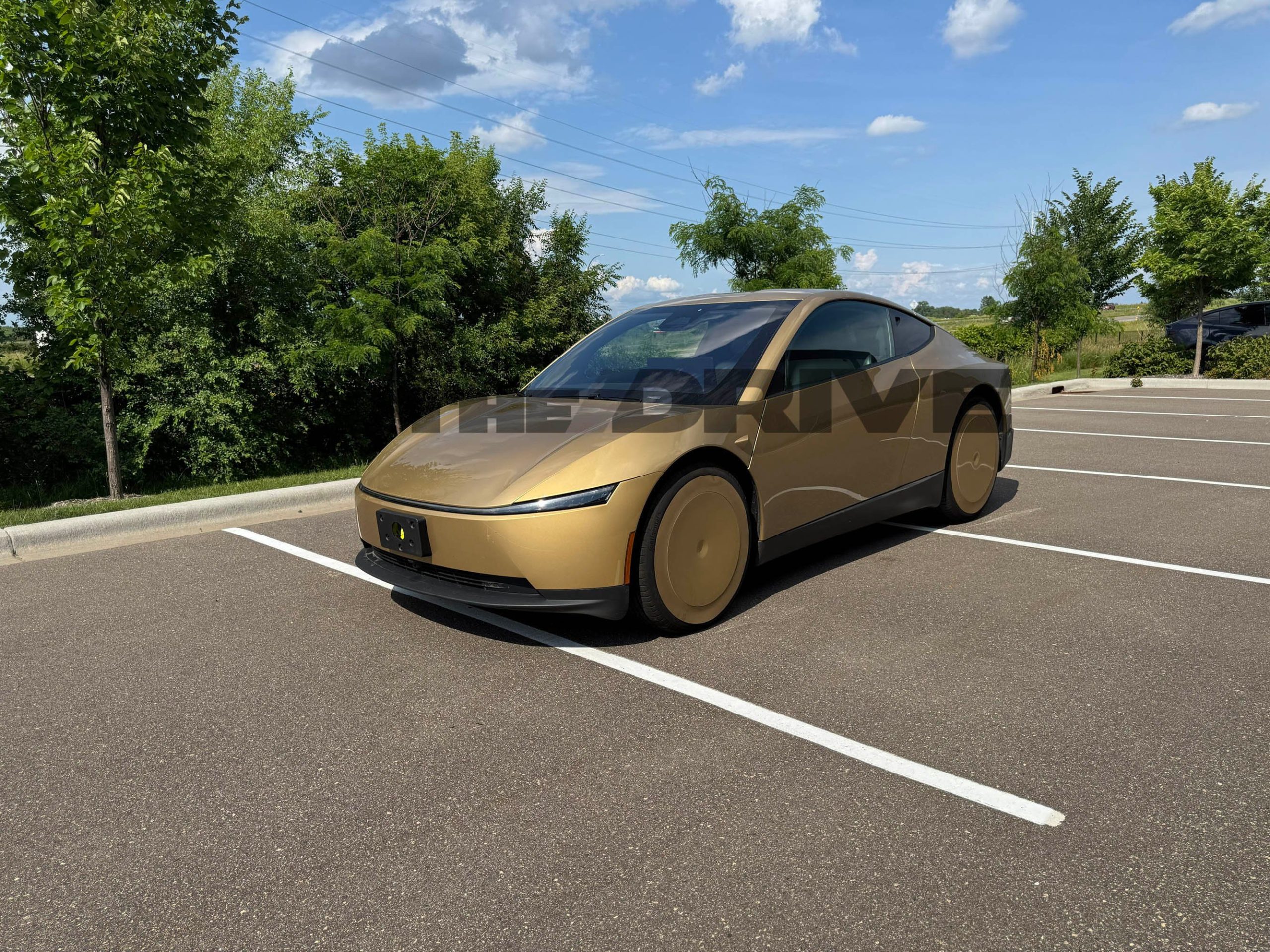Two Tesla Cybercabs Land in Minneapolis: The Reasons Behind Their Arrival Are Still Uncertain