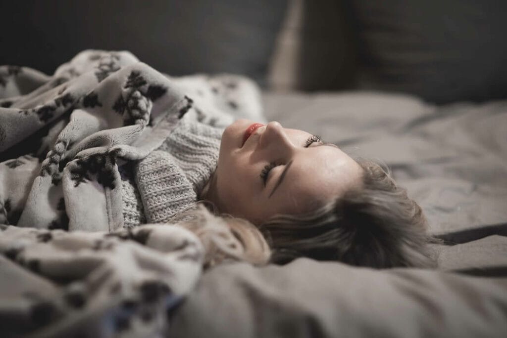 15 Frequently Encountered Stress Dreams: Their Significance, Origins, and Remedies