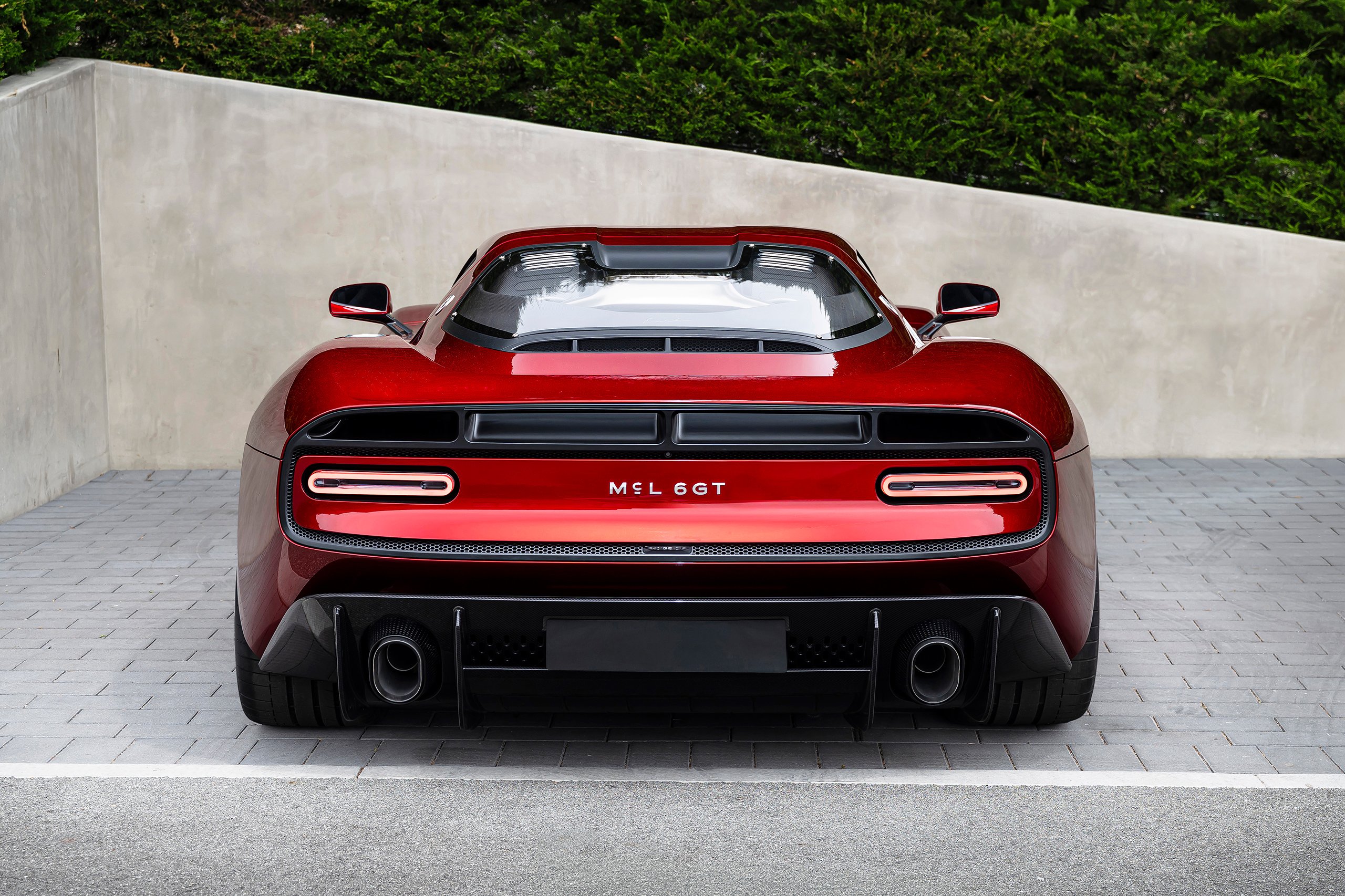 McLaren Unveils Manual Gearbox in Its Initial Stick-Shift Supercar Since the F1
