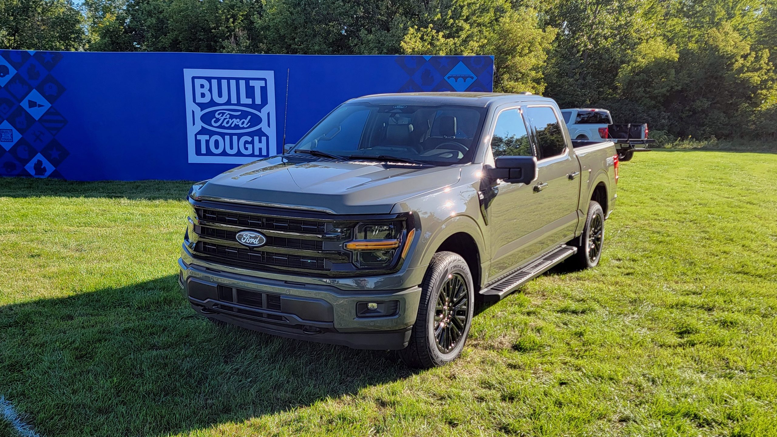 2027 Ford F-150 Brings Back V8 Engine for Every Trim Level
