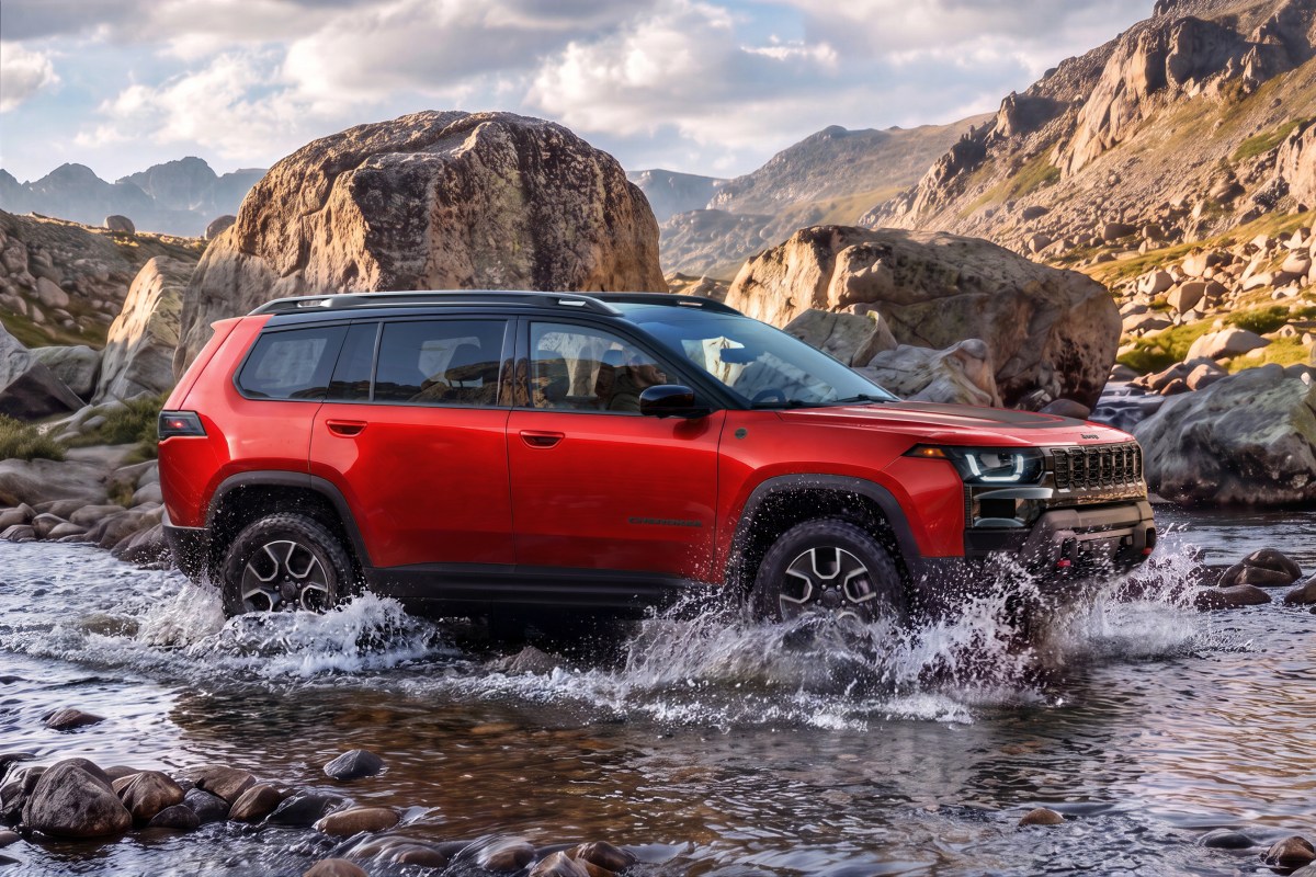 2027 Jeep Cherokee Trailhawk Goes Head-to-Head with Bronco Sport Sasquatch