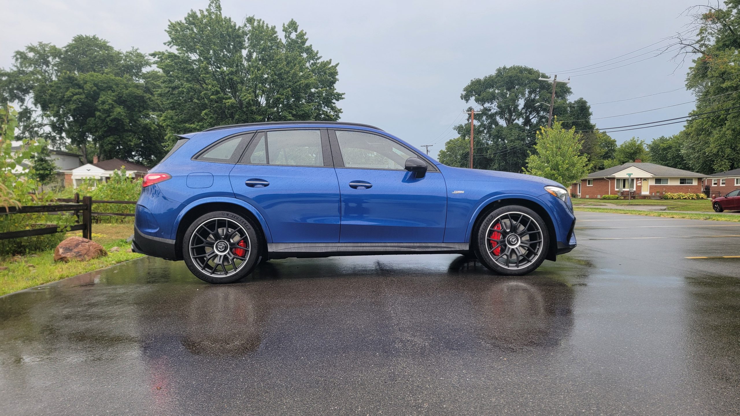 2027 Mercedes-AMG GLC53 Evaluation: Pros and Cons Alongside Performance Analysis