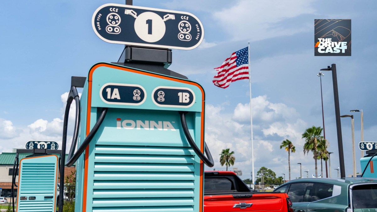 Difficulties in the EV Charging System in the U.S.: Perspectives from the CEO Developing Solutions