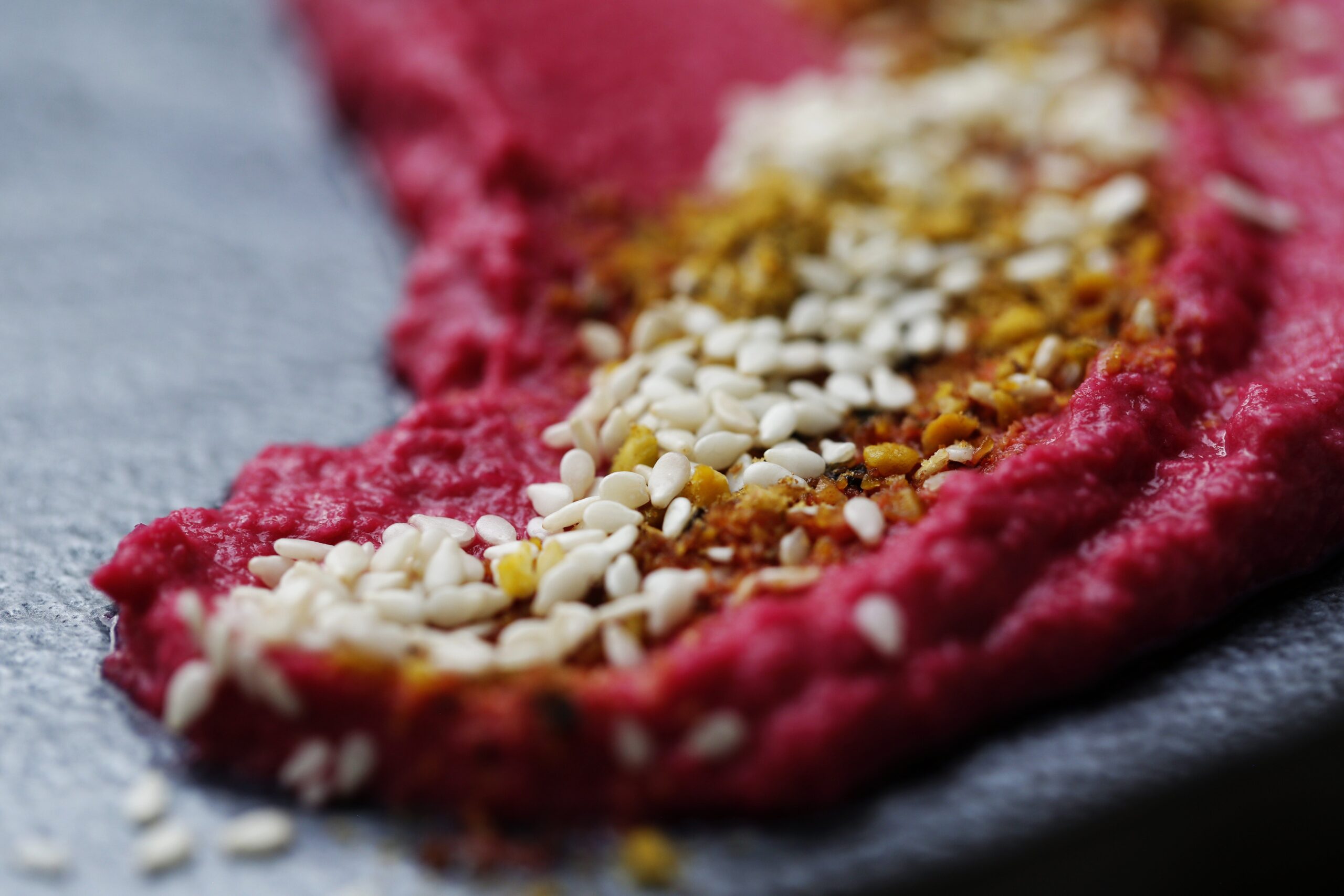 Beetroot hummus