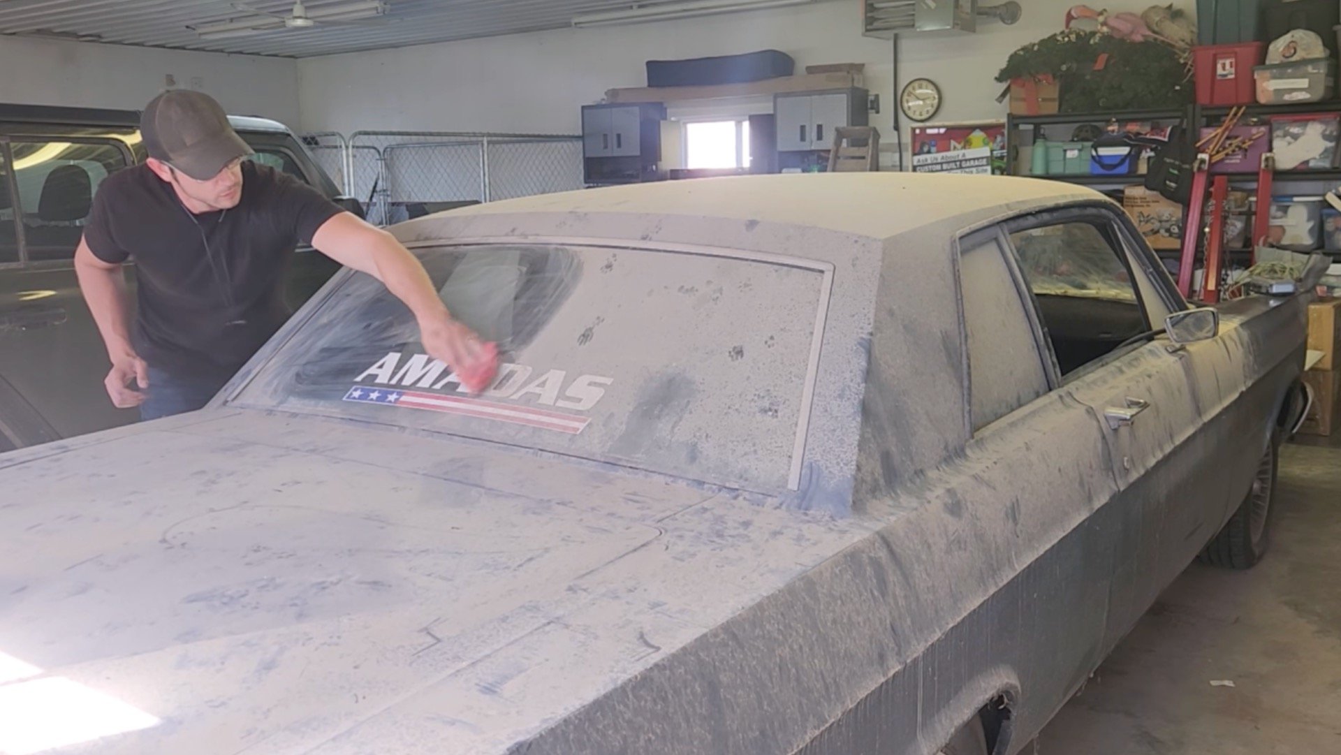 This Hot Rod Ford Sat for 10 Years. A Lawnmower Carburetor Got the V8 Running Again